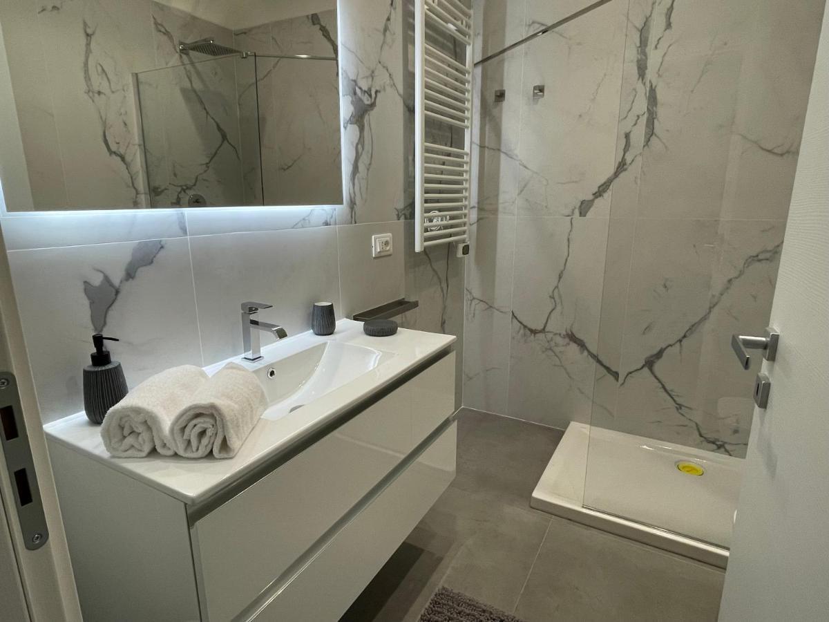 Ferienwohnung Acqua Azzurra La Spezia Exterior foto